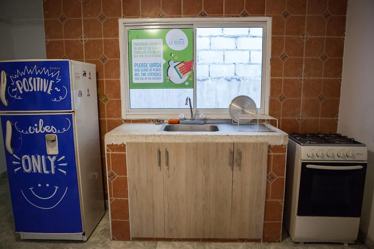 Πανσιόν La Perla Hostel Σάντα Μάρτα