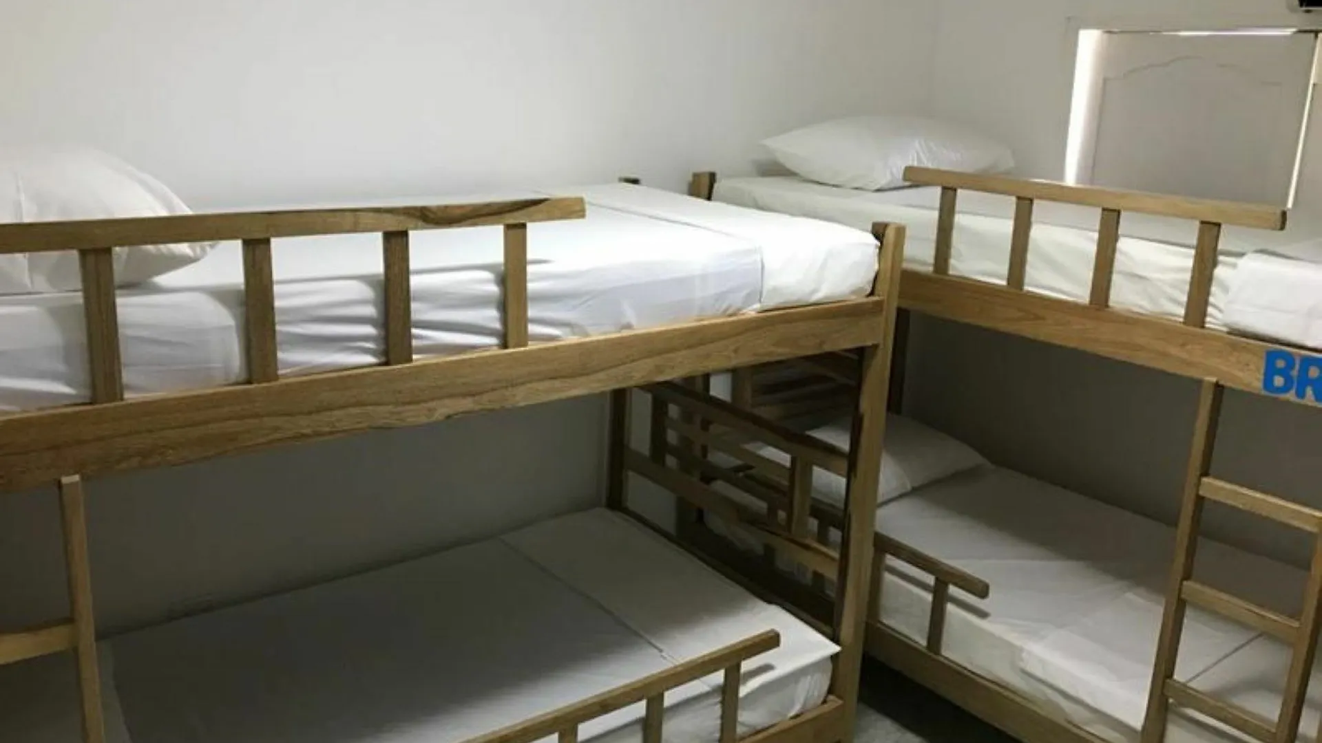 La Perla Hostel Σάντα Μάρτα