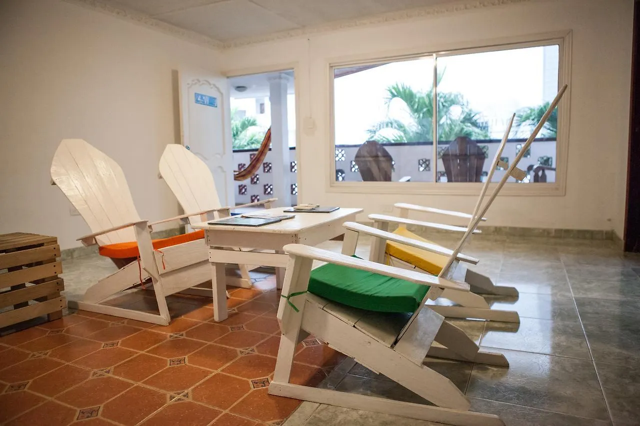 Gasthof La Perla Hostel Santa Marta